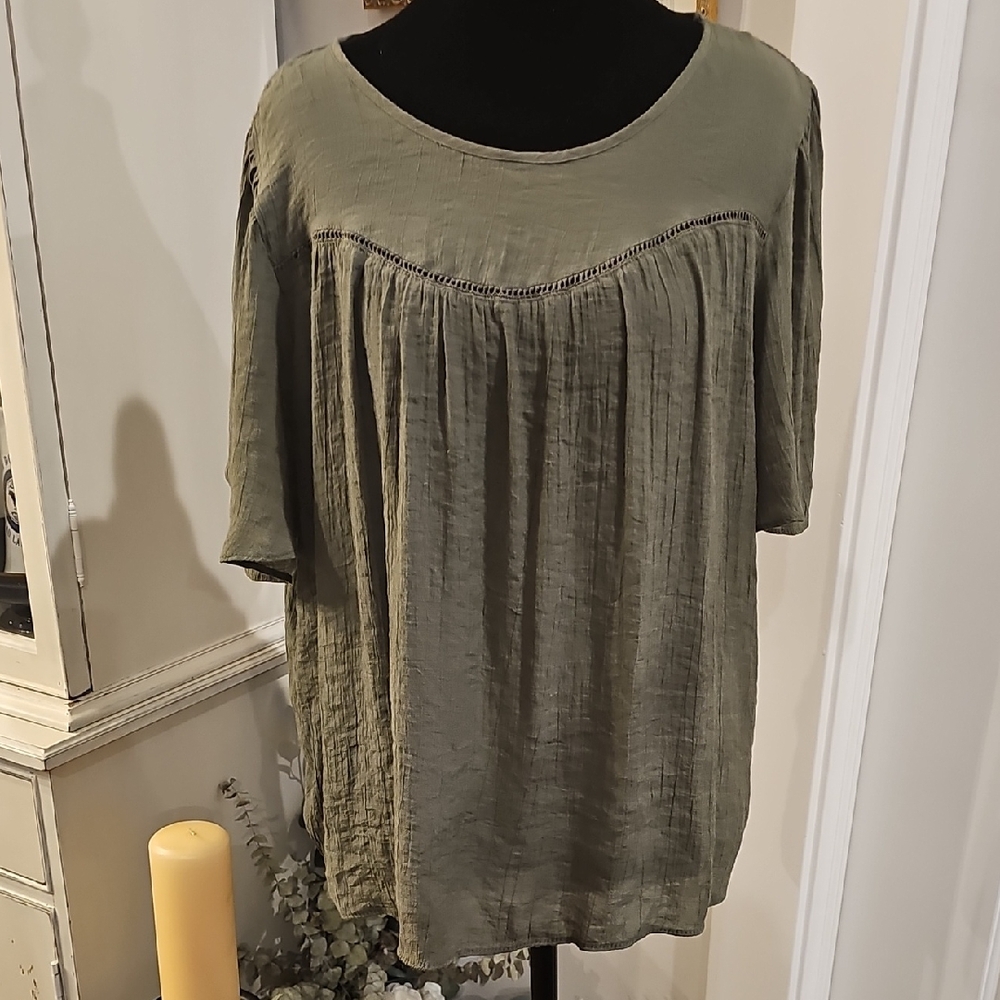 NANETTE LEPORE Olive‎ Flutter Sleeve Blouse Size Large